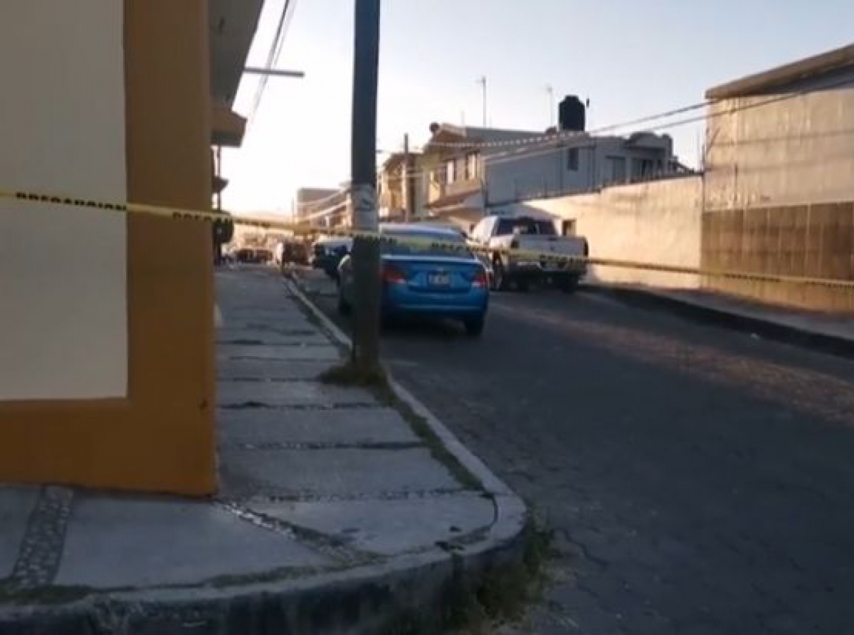 Nueve personas sin vida y 1 lesionado es el saldo de riña en colonia de Atlixco