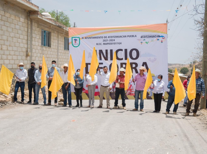 En el municipio de Atzizihuacan continúan obras en beneficio de la población.