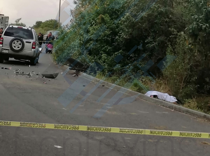  Masculino pierde la vida en aparatoso accidente en Carretera Atlixco-San Pedro Benito Juárez.