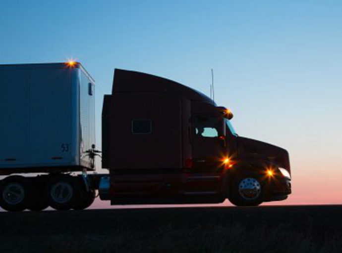 En Izúcar de Matamoros policía Estatal detiene a presuntos asaltantes a transporte de carga.