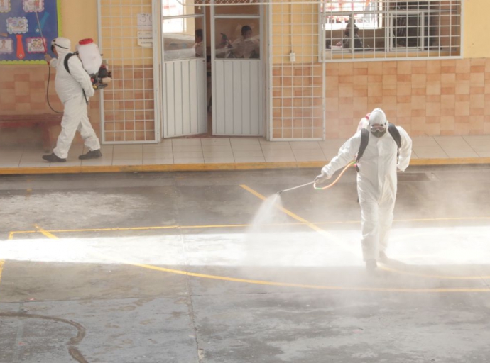 Inicia programa de sanitización en escuelas de Atlixco.