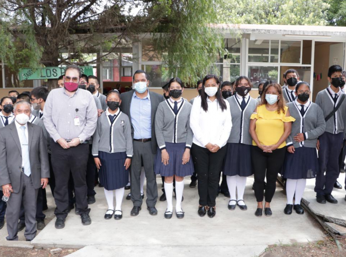 La colonia el Barreal tendrá nuevas obras y la escuela Isac Ochoterena