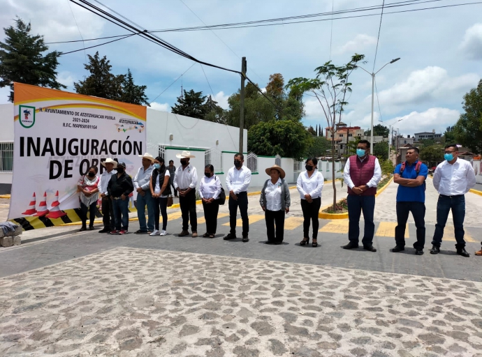 En Atzizihuacan, continúan trabajos de obra pública en las comunidades. 