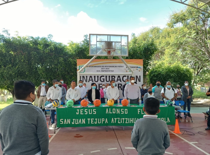 Alumnos de la Telesecundaria “Jesús Alonso Flores” ya cuentan con luz eléctrica para beneficio estudiantil