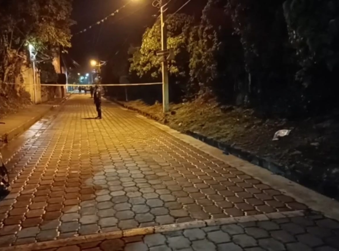 Balean a joven en la colonia Solares de Atlixco 