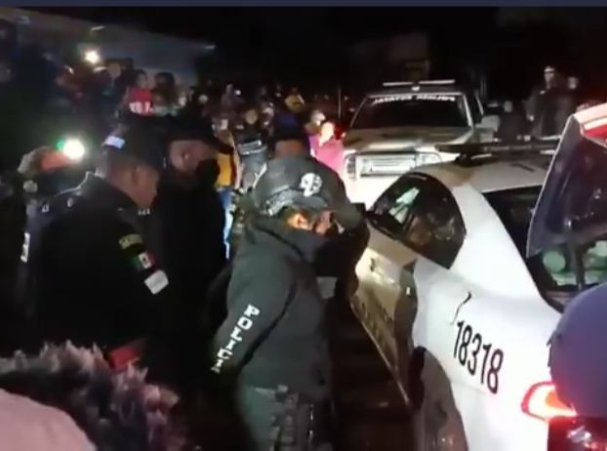 Detienen a nueve policías de Puebla y Veracruz por saqueo de tráiler en La Esperanza