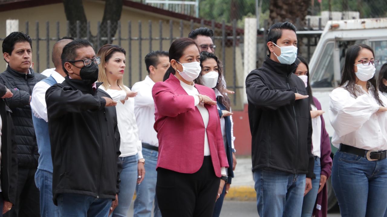 Encabeza Ariadna Ayala desfile cívico deportivo por el 112 aniversario de la revolución mexicana