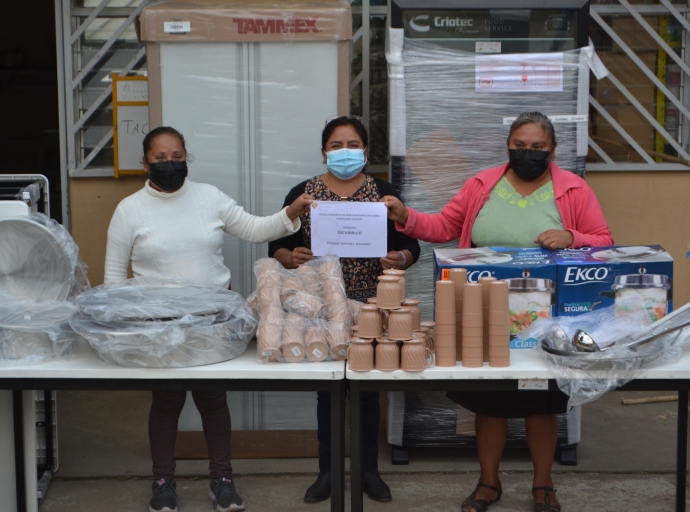 Equipan desayunador para escuela primaria en Tochimilco 