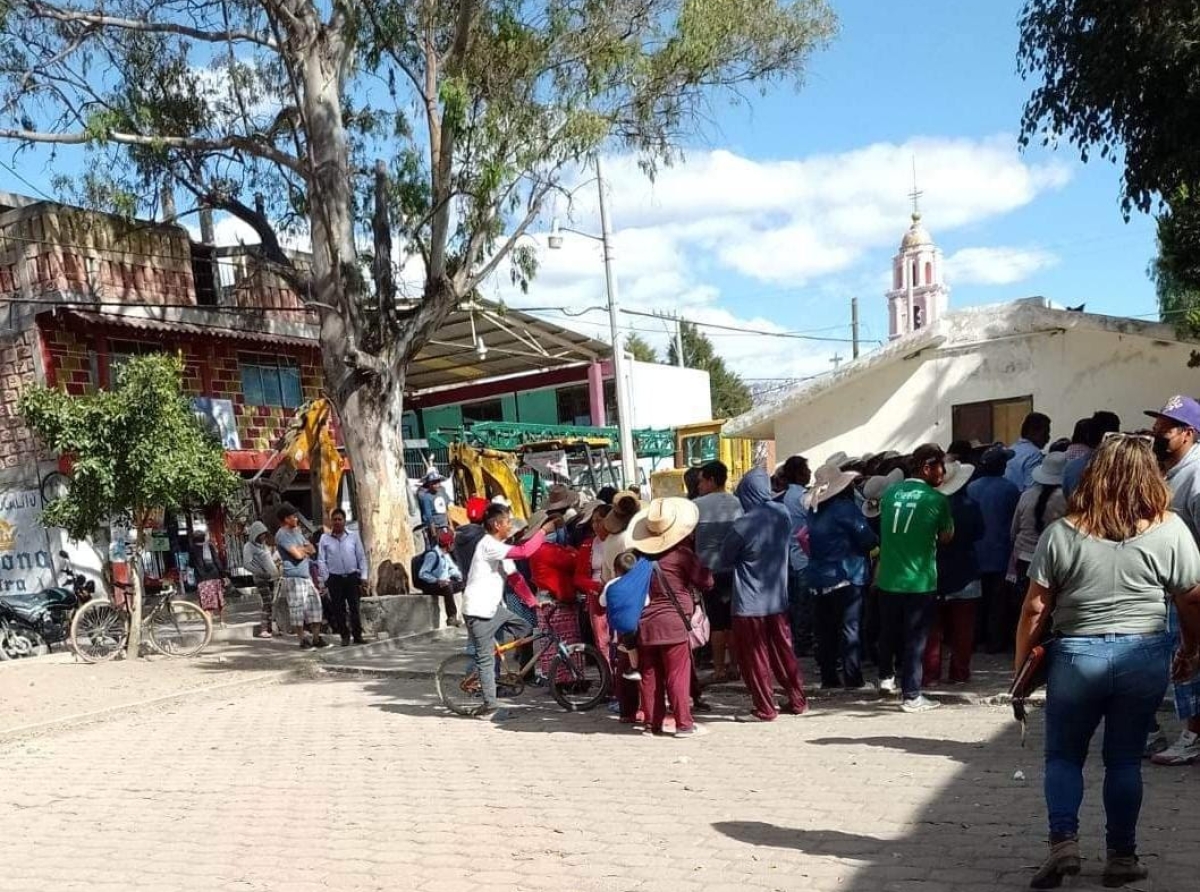 A punto de linchar al presidente auxiliar de Santa Ana Acozautla, Santa Isabel Cholula 