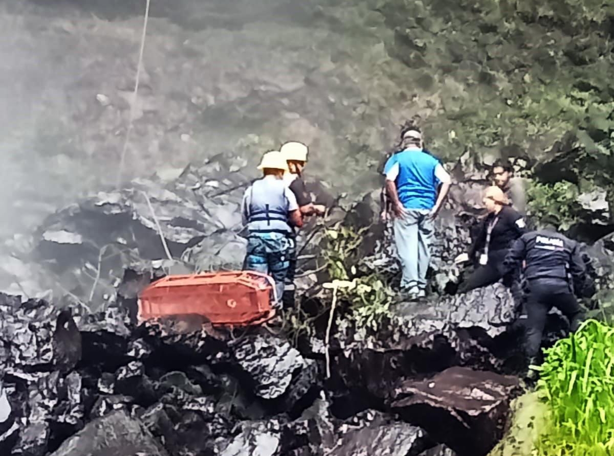  Guía de turistas muere al caer de la cascada de Puxtla, cayó de más de 70 metros