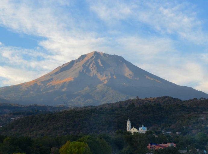 Imparten pláticas en Tochimilco por incendios provocados 