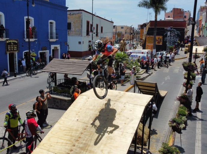 Aumenta la visita de turistas a Atlixco en este puente vacacional 