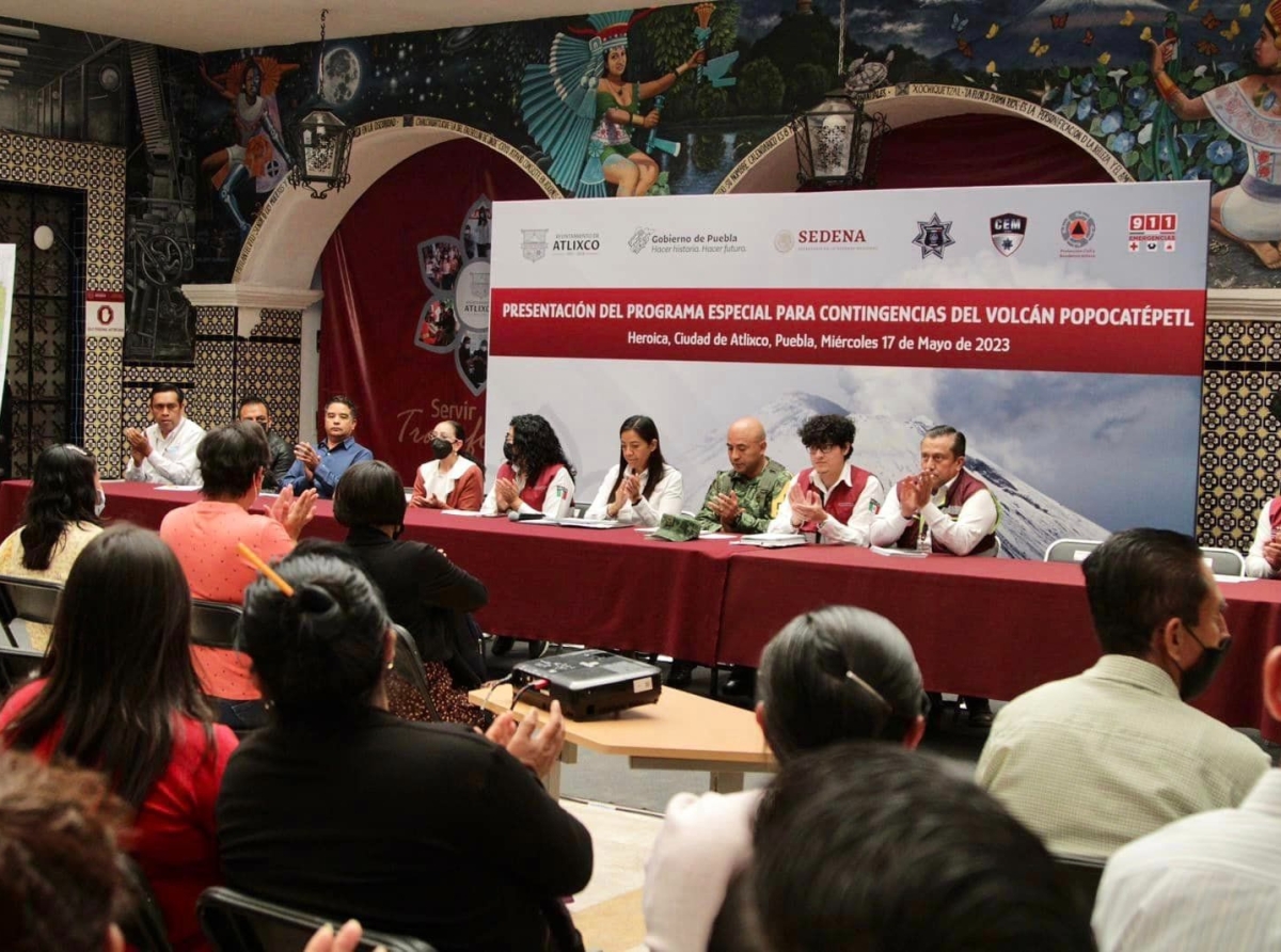 En Atlixco, presentan “programa especial para contingencias del volcán popocatepetl”