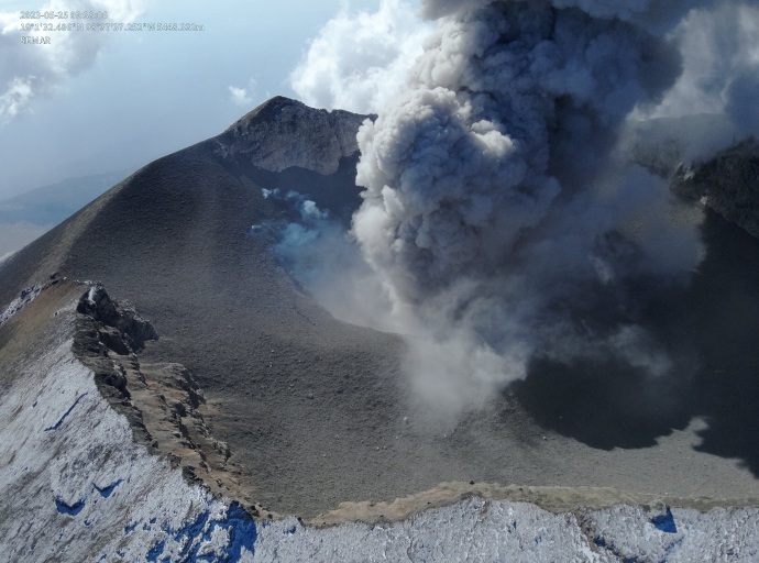 En sobrevuelo no se encontró domo de lava  