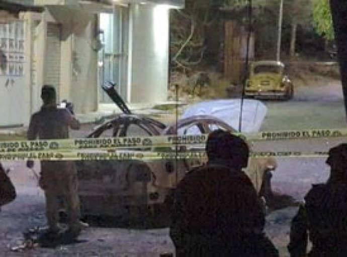 Explota “coche bomba” en Celaya y al menos cinco guardias nacionales resultaron heridos