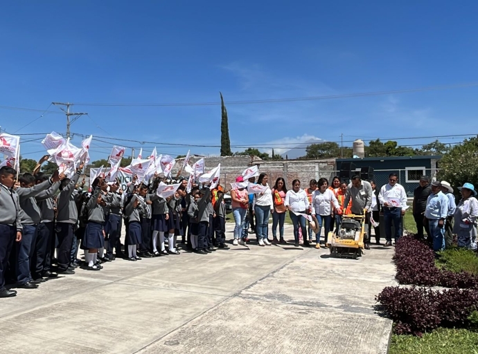 Con obras de techado dignifican escuelas en Huaquechula