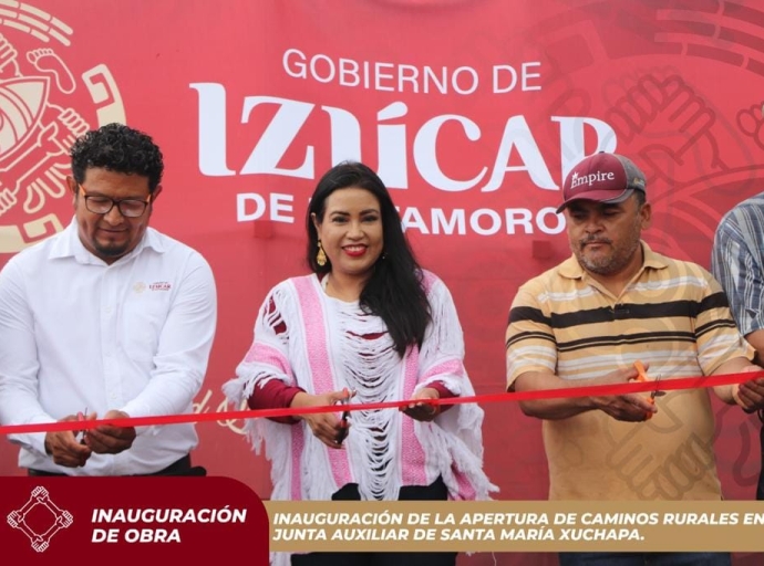 Continúa Irene Olea entregando obra pública al pueblo izucarense