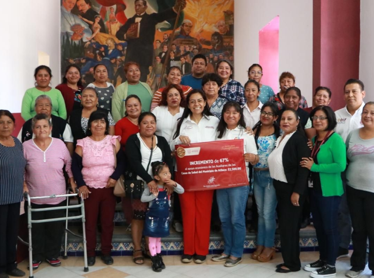 Ariadna Ayala cumple propuesta y aumenta apoyos económicos a Casas de Salud de Atlixco en un 67%