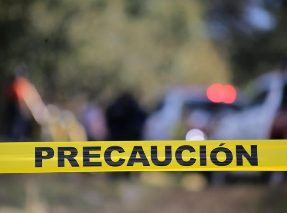 Sujetos asesinan a masculino que cuidaba de su negocio en calle Carranza en Izúcar