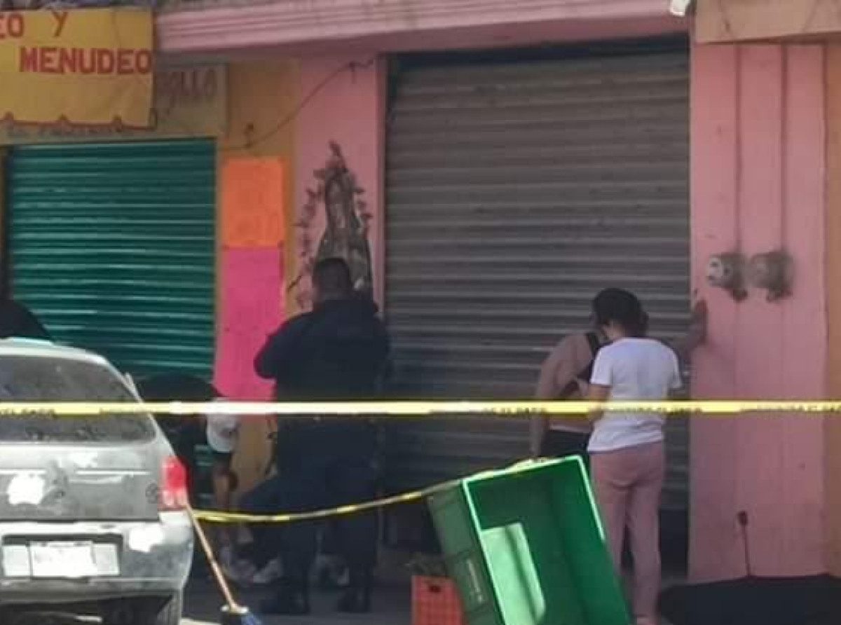 Durante violento atraco sujetos asesinan a comerciante en Tepeaca