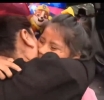 Reencuentro Emotivo: Niños migrantes abandonados en Arizona se reúnen con su madre en Nueva Jersey