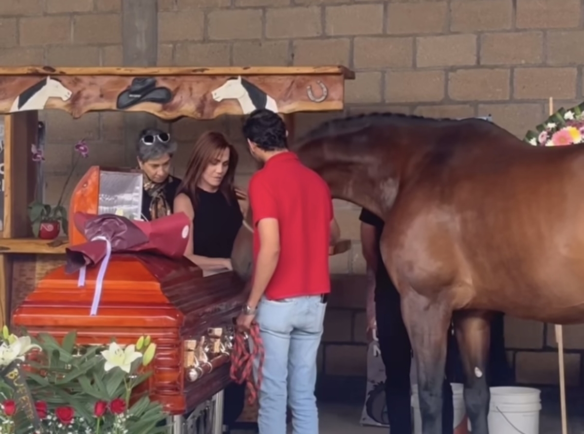 Con un íntimo velorio Elena Larrea se despide de sus caballos