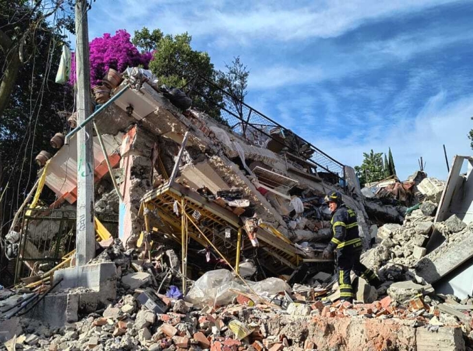 Explosión de gas destroza y daña casas en Tlalpan CDMX; hay varios heridos