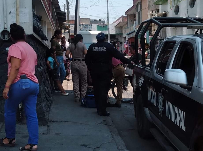 Menor sufre de golpe de calor en Izúcar de Matamoros