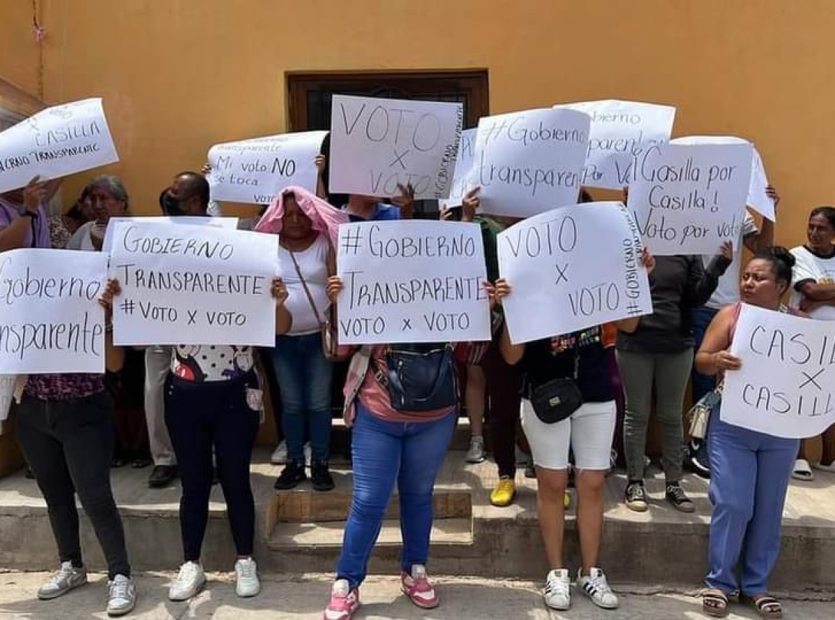 En Acatlán de Osorio piden conteo de votos ante una contienda cerrada 
