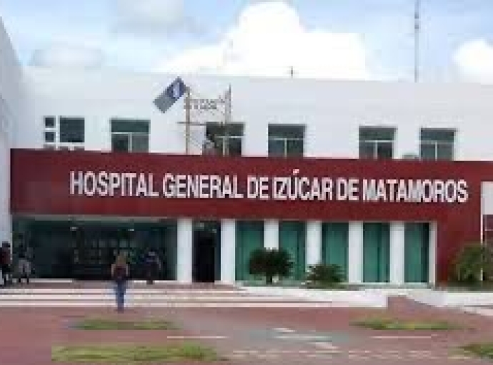 Nace bebé en el baño del hospital regional de Izúcar de Matamoros