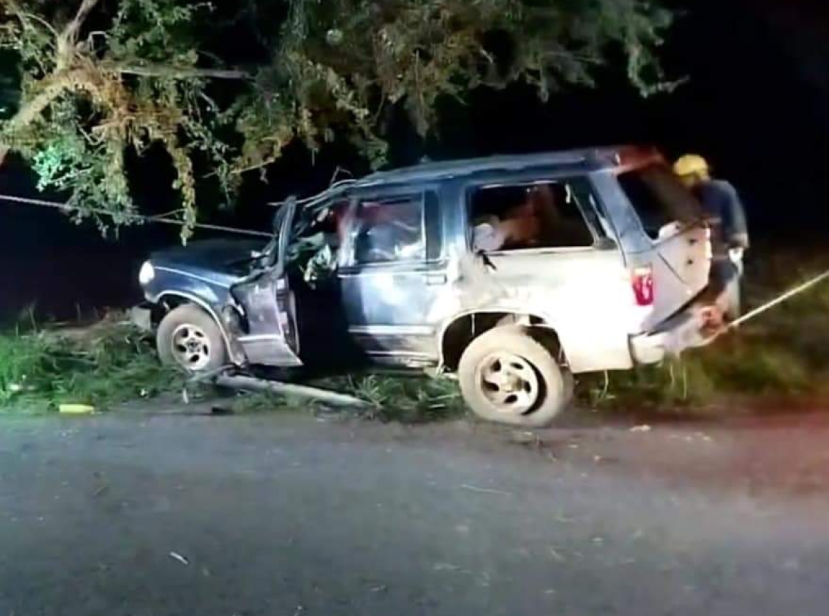 Accidente vehicular en Izúcar de Matamoros deja dos heridos graves