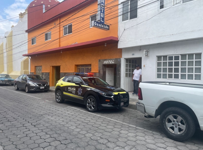 Hombre muere al interior de hotel en Atlixco