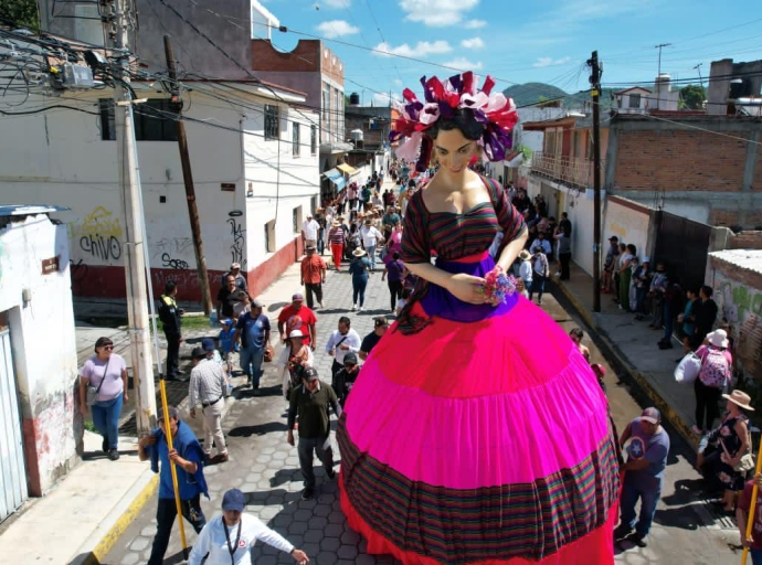 Atlixco se prepara para su tercer Desfile de Mojigangas