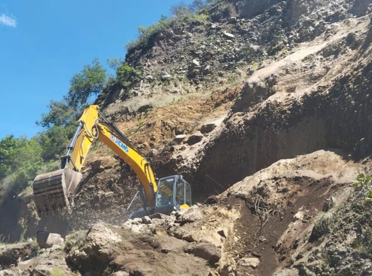 Derrumbe en Tochimilco afecta ruta de evacuación del Plan Popocatépetl