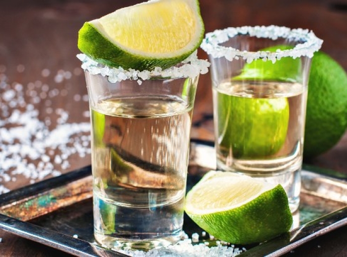 Académico IBERO Puebla explica importancia del Día del Tequila