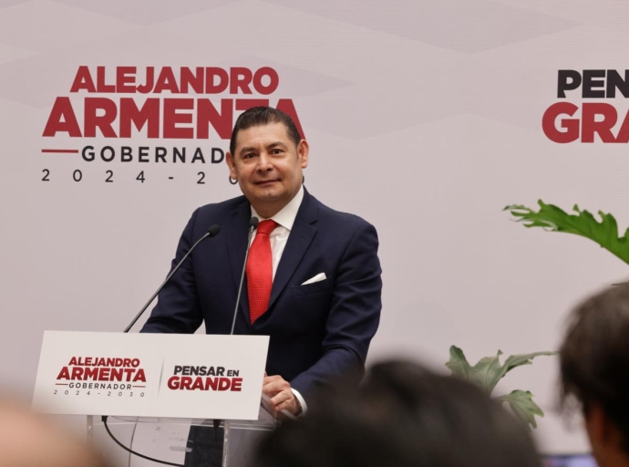 Alejandro Armenta presenta a los primeros integrantes de su gabinete 