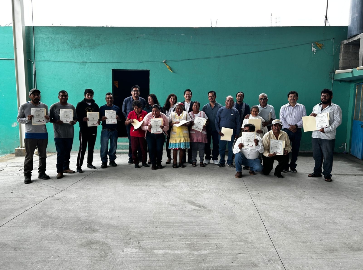 Productores de "Sembrando Vida" reciben diplomas por curso de elaboración de galletas de amaranto en San Juan Tejupa