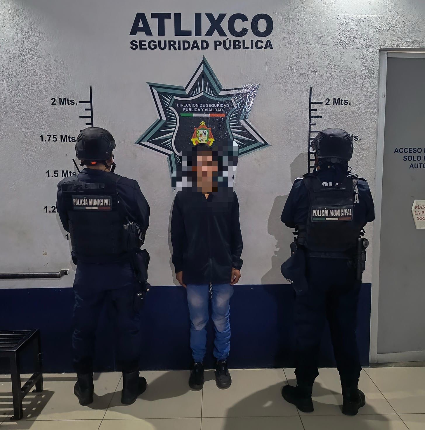 Policía Municipal de Atlixco detiene a un hombre y recupera vehículos robados