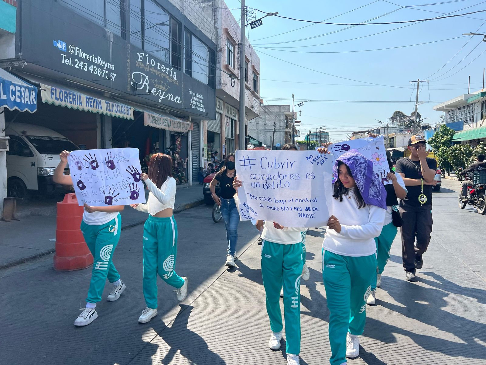 Alumnas del COBAEP 12 en Izúcar exigen justicia y denuncian acoso sexual en su plantel