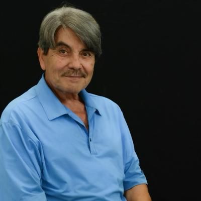 Lesionan y amenazan al destacado científico Octavio Paredes López