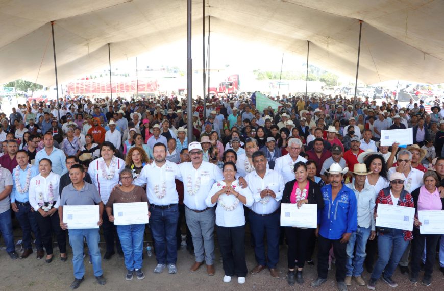 Arranca en Calpan programa de fertilizantes para el bienestar