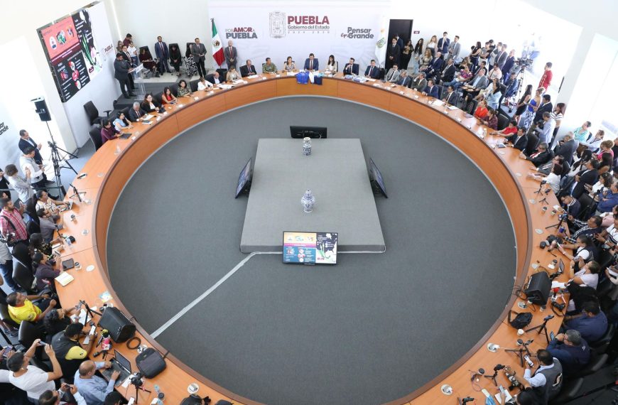 Ajustes en gabinete, refuerzan trabajo del gobierno en favor de Puebla: Alejandro Armenta
