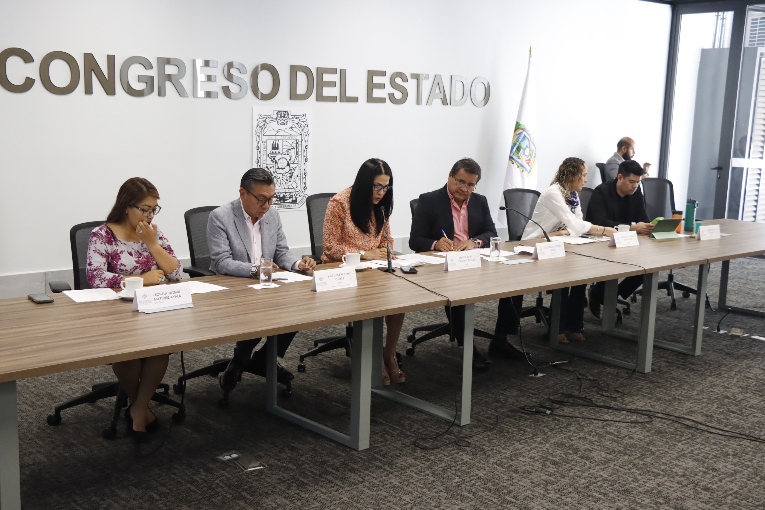 Aprueba Comisión del Congreso reformas a la denominación y atribuciones de dos Comisiones y un Comité
